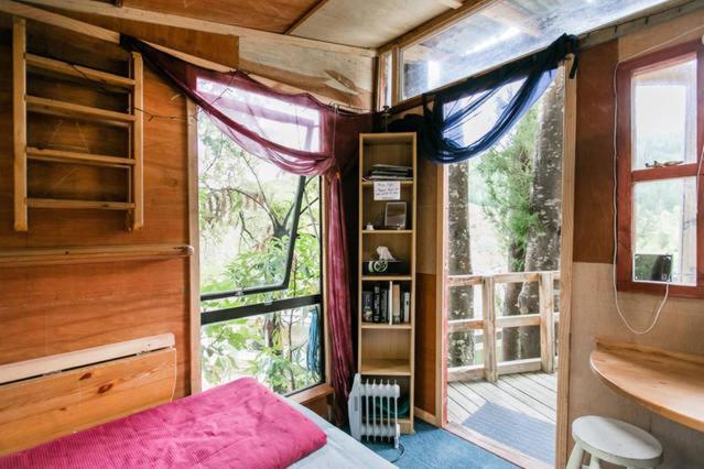 The Treehut At The Rabbithole, Upper Hutt Hotel Akatarawa Exterior photo